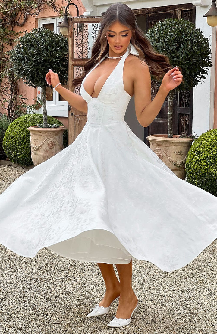 Adoria | Elegant Dress with American Neckline