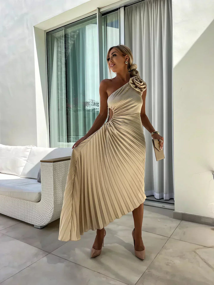 Lizbeth - Dress with Floral Shoulders